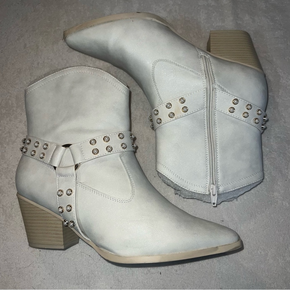 White Shimmery Heeled Bootie w/ Faux Pearls accents